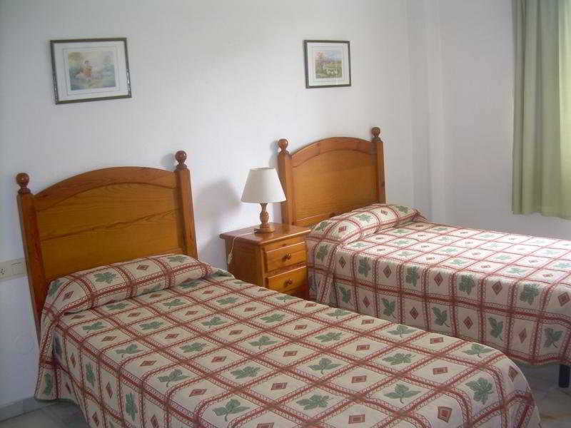 Apartamentos Jardines Del Gamonal Málaga Extérieur photo