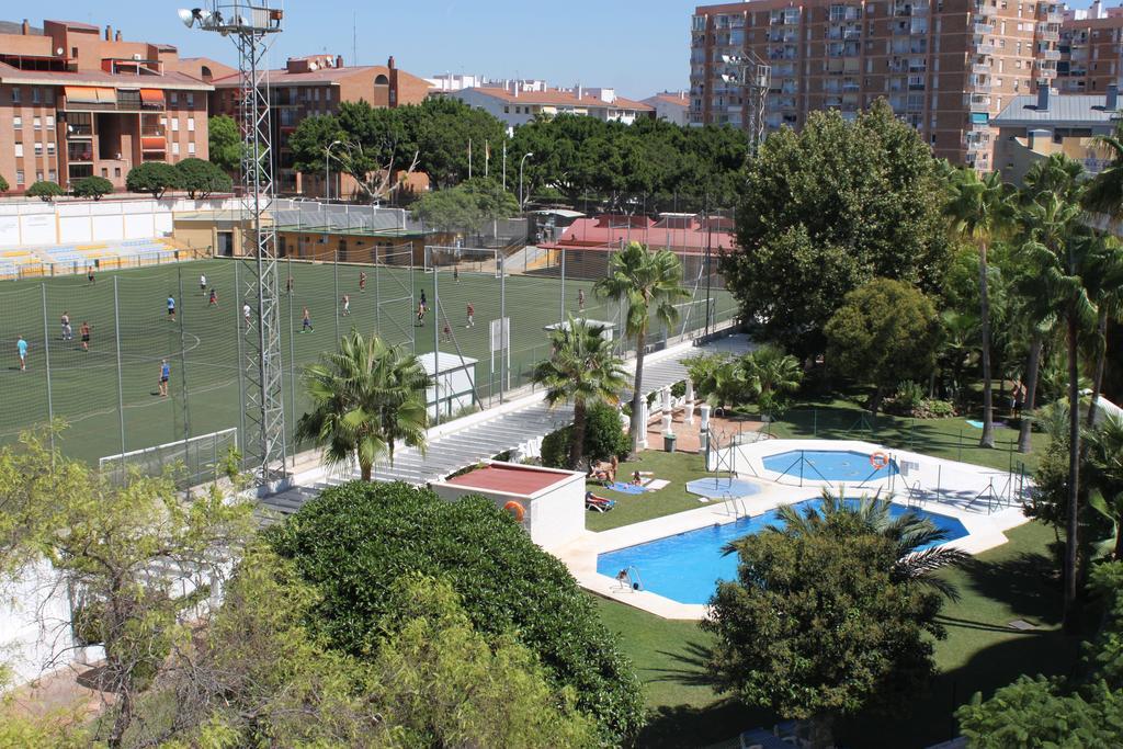 Apartamentos Jardines Del Gamonal Málaga Extérieur photo